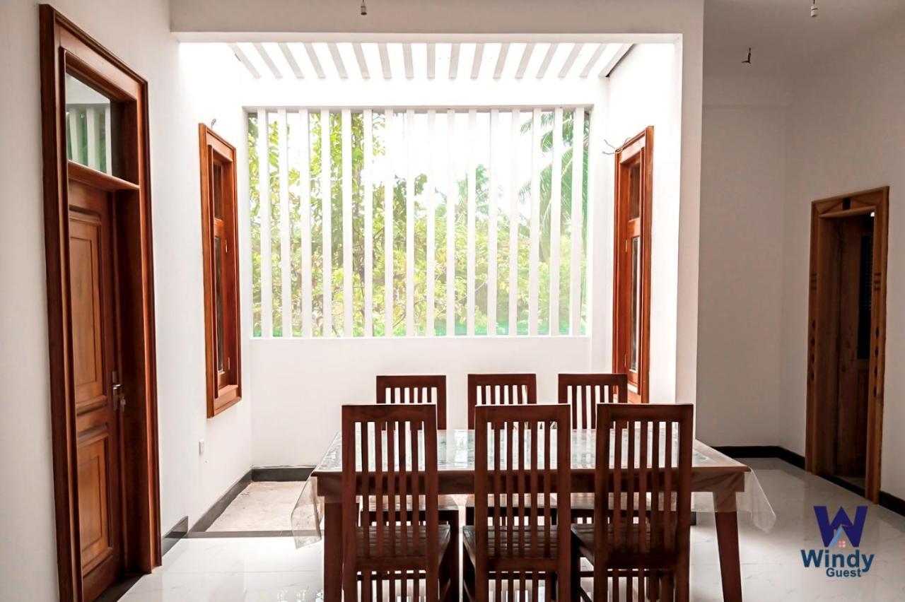 Windy Villa โปลอนนารูวา ภายนอก รูปภาพ